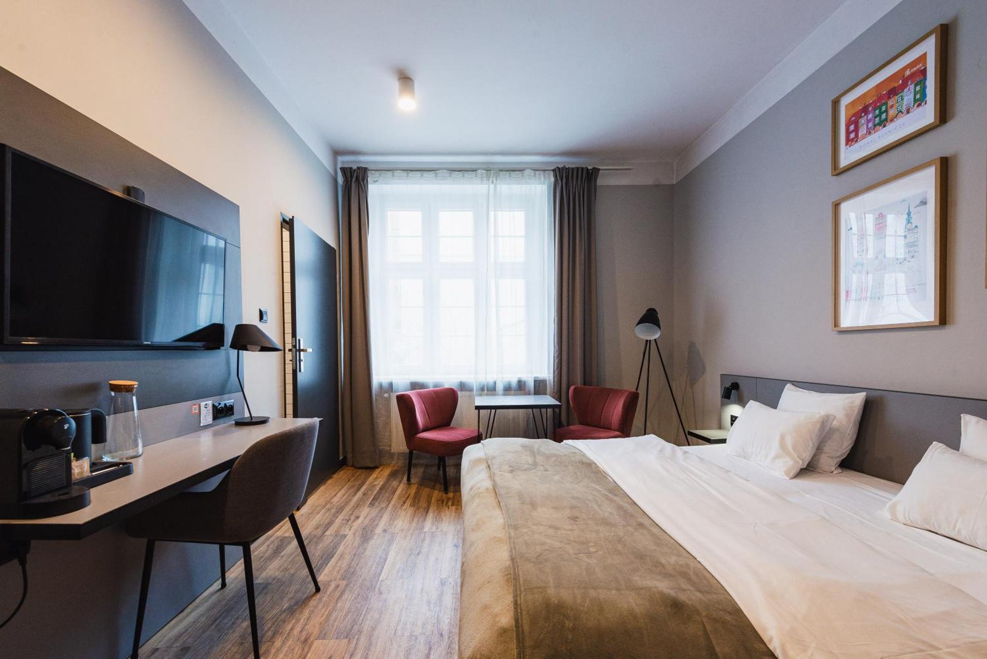 Aparthouse Wozna 11 Old Town Hotel